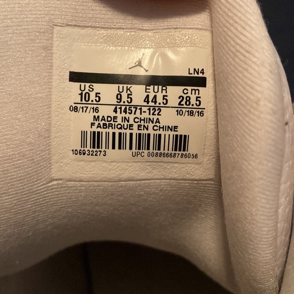 Chicago 13 air Jordan retro - used like new - Picture 6 of 6